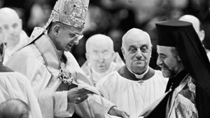 Последний день Второго Ватиканского собора: Павел VI и митр. Илиупольский Мелитон провозглашают взаимное снятие анафем 1054 г.